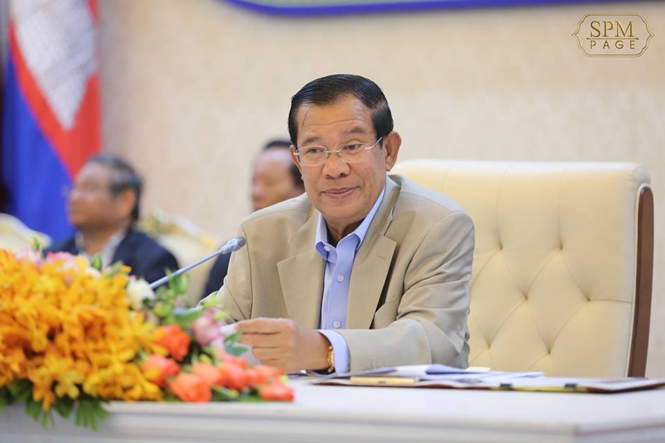 ប្រមុខដឹកនាំរដ្ឋាភិបាលកម្ពុជា នឹងនាំចៅៗរបស់សម្តេចទាំងអស់​ដែលគ្រប់​អាយុ ទៅទទួលវ៉ាក់សាំងក្នុងថ្ងៃបើកយុទ្ធនាការ​ចាក់វ៉ាក់​សាំង​ជូនកុមារ និងយុវវ័យអាយុ១២-១៧ឆ្នាំ នៅវិមានសន្តិភាពនៅថ្ងៃ​ថ្ងៃទី០១ ខែសីហាខាងមុខ (មានវីដេអូ)