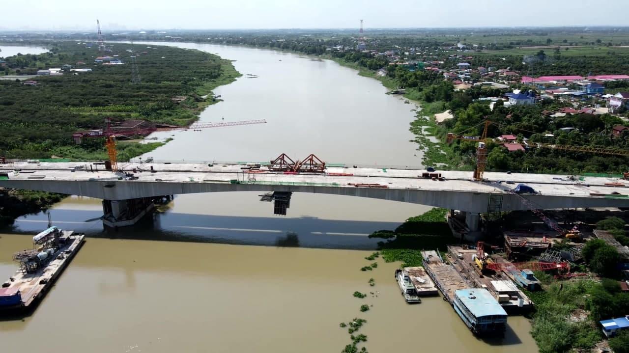 ស្ពានឆ្លងកាត់ទន្លេបាសាក់ សម្រេចបាន ៩៧.២៥% ហើយ