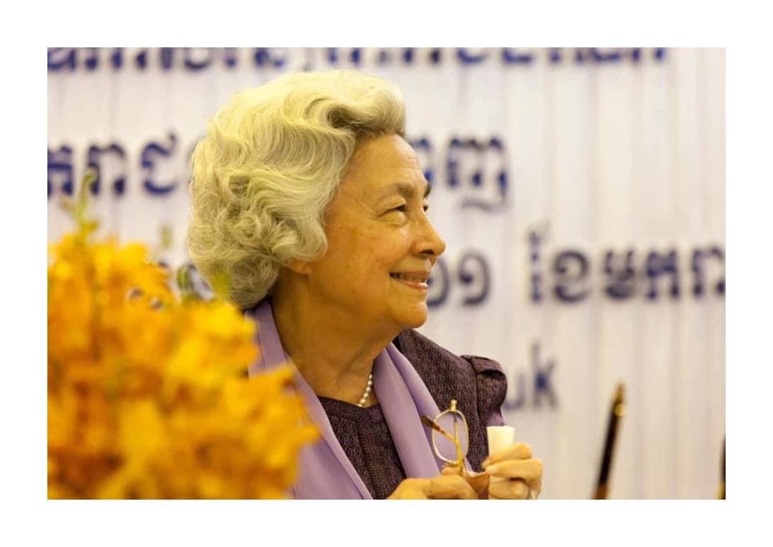 សម្តេចម៉ែ ប្រោសព្រះរាជទានព្រះរាជទ្រព្យ ៣មុឺនដុល្លារអាមេរិក ជូនមន្ទីរពេទ្យហ្លួងម៉ែ ដែលបច្ចុប្បន្នជាកន្លែងសម្រាប់ពិនិត្យព្យាបាលអ្នកជំងឺកូវីដ១៩