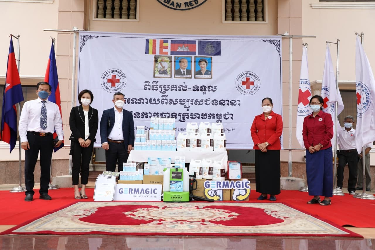 ក្រុមហ៊ុន LIXIN GROUP ឧបត្ថម្ភសម្ភារ និងទឹកថ្នាំសម្លាប់មេរោគ គិតជាថវិកា 12,265 ដុល្លារ ជូនកាកបាទក្រហមកម្ពុជា ដើម្បីទប់ស្កាត់ជំងឺកូវីដ-១៩