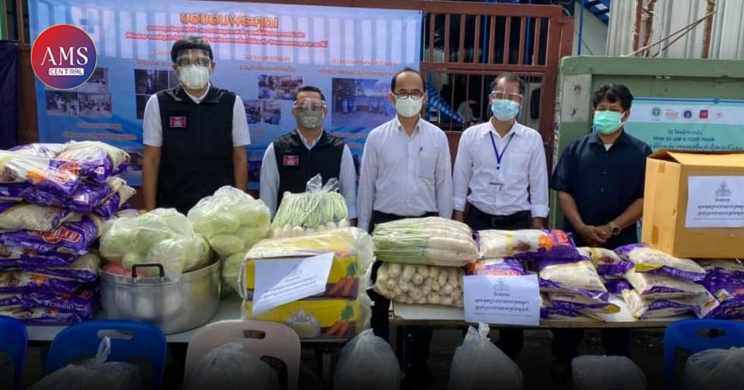 ពលករខ្មែរ ១៣០គ្រួសារ ដែលកំពុងមានការលំបាកជីវភាព នៅប្រទេសថៃ បានទទួលអំណោយពីស្ថានទូតខ្មែរ