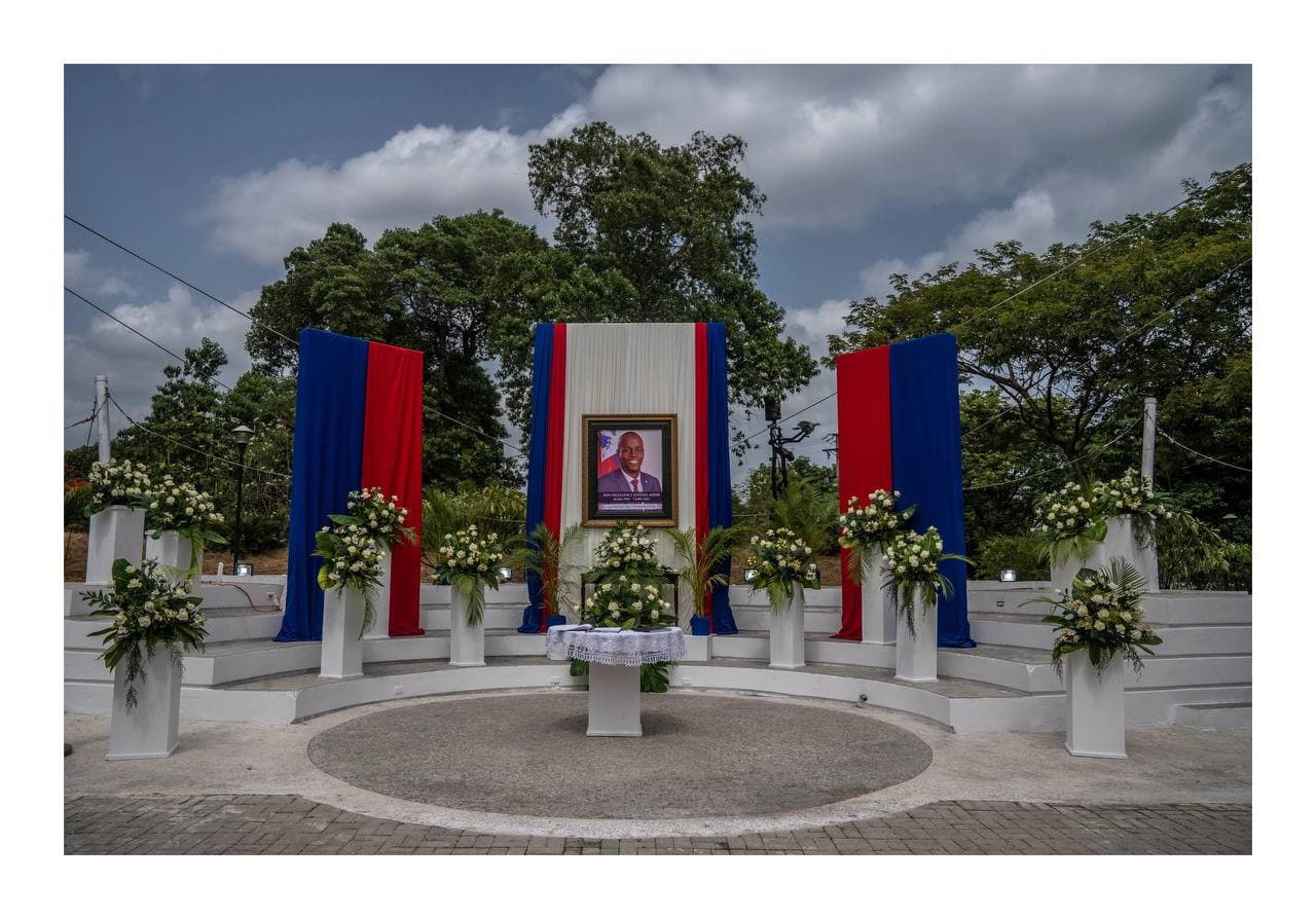 គូប្រជែងនយោបាយហៃទី និងមេដឹកនាំធុរកិច្ចនានា នាំគ្នាជួលអ្នកបញ្ចុះបញ្ចូល និងអ្នកប្រឹក្សាយោបល់នៅវ៉ាស៊ីនតោន ឱ្យជួយខ្លួនយកឈ្នះការគាំទ្រអាមេរិក ដើម្បីធ្វើជាអ្នកដឹកនាំនៅហៃទី