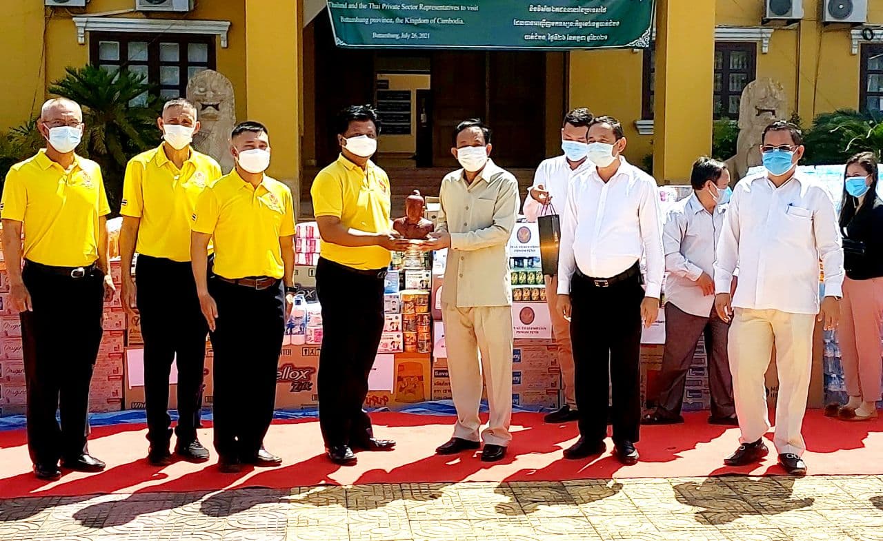 អភិបាលខេត្តបាត់ដំបង ជម្រុញឲ្យប្រតិភូស្ថានទូតថៃនិងវិស័យឯកជនប្រទេសថៃ ពិនិត្យមើលសក្តានុពលសេដ្ឋកិច្ច របស់ ខេត្ត ដើម្បីស្វែងរកឱកាសក្នុងការបោះទុនវិនិយោគនិងរកស៊ីនៅក្នុងខេត្តខ្លួន