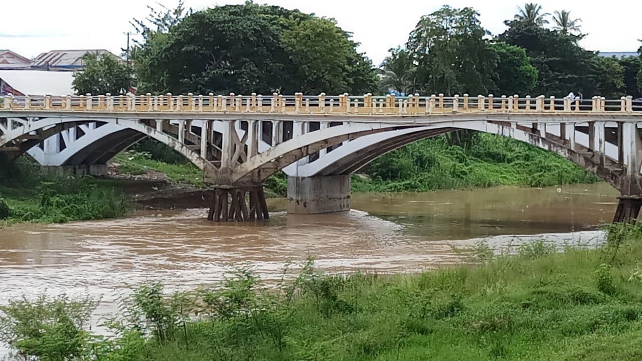 ជំនន់ទឹកស្ទឹងសង្កែ ខេត្តបាត់ដំបង កំពុងចាប់ផ្តើមជន់ហក់ឡើងបន្តិចនៅថ្ងៃនេះ