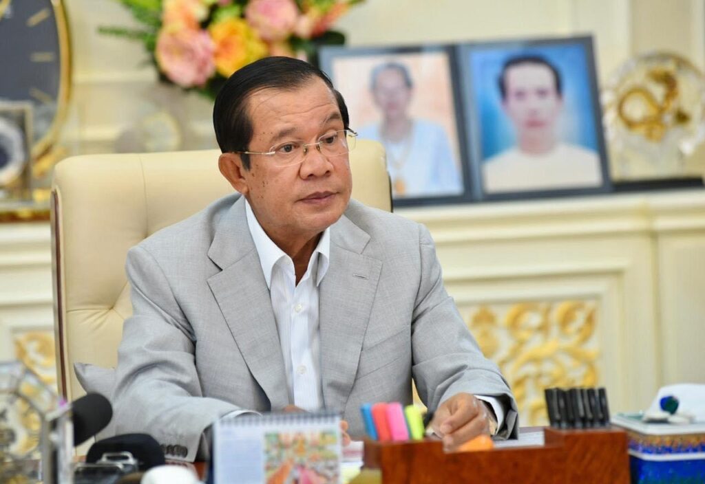 ករណីមិនមានអ្វីប្រែប្រួលទេ ល្ងាចថ្ងៃនេះ ប្រមុខរាជរដ្ឋាភិបាល​កម្ពុជា នឹងអញ្ជើញទទួលវ៉ាក់សាំងទ្វេរភាគី ពីចក្រភពអង់គ្លេស​(មានវីដេអូ)