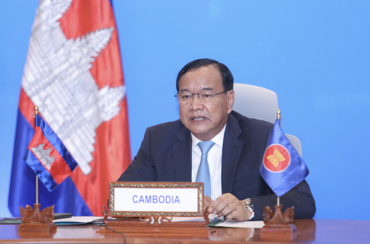 សន្និសីទកៀរគរជំនួយមនុស្សធម៌៖ប្រមុខការទូតកម្ពុជាបង្ហាញអំពីការចូលរួមចំណែករបស់កម្ពុជា ដើម្បីគាំទ្រជំនួយមនុស្សធម៌ដល់ប្រទេសមីយ៉ាន់ម៉ា