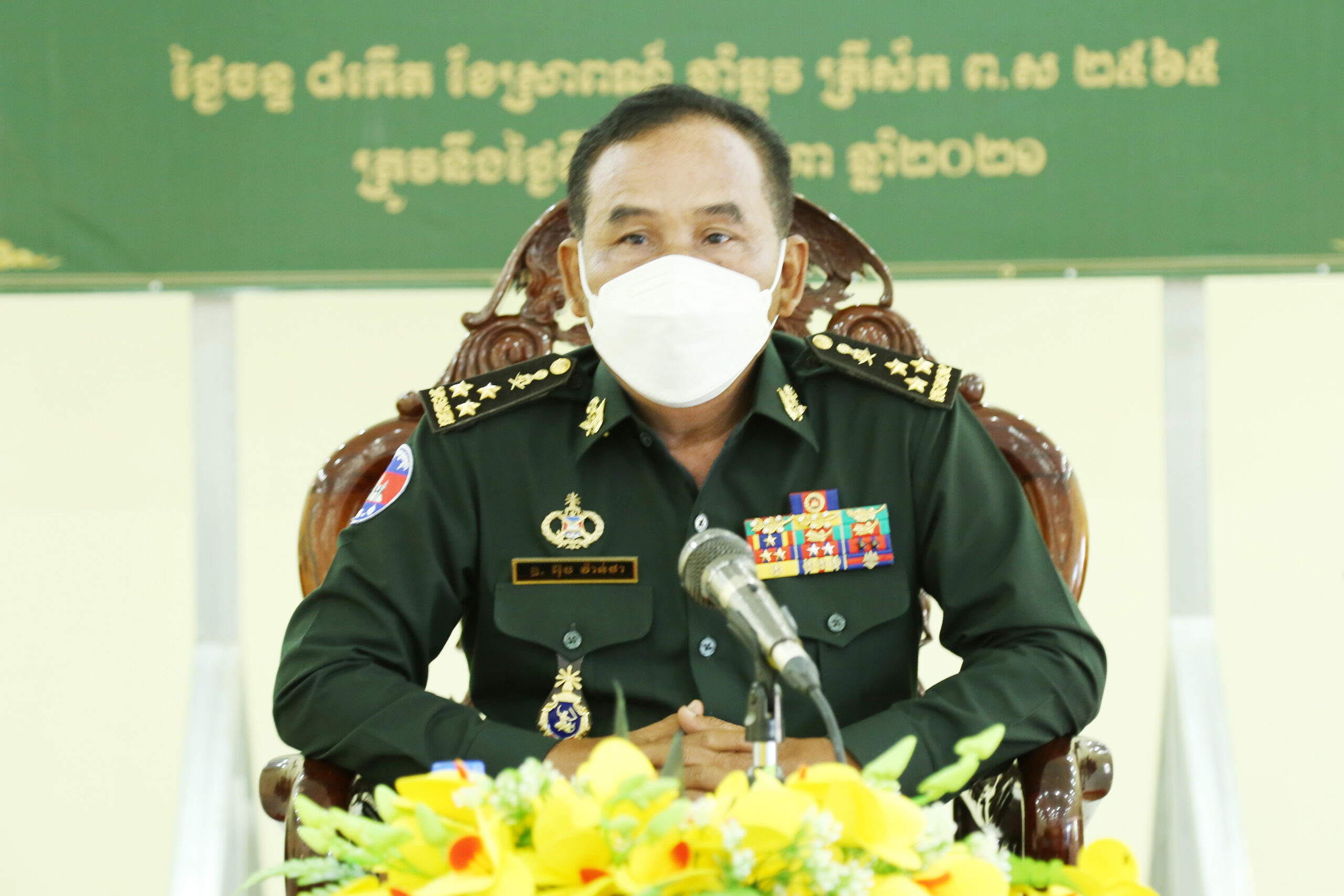 គ្រូពេទ្យទ័ពជើងគោក ចាក់សាំងដូសទី៣ (ដូសជំរុញ) ជូនកងទ័ព និងគ្រួសារកងទ័ព ចំណុះបញ្ជាការដ្ឋានវិស្វកម្មកងទ័ពជើងគោក