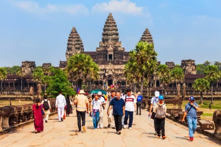 អាជ្ញាធរជាតិអប្សរា និងគ្រឹះស្ថានអង្គរសម្រេចផ្អាកបណ្ដោះអាសន្នការលក់សំបុត្រ និងចូលទស្សនាប្រាសាទនានា នៅក្នុងតំបន់រមណីដ្ឋានអង្គរ រយៈពេល១៤ថ្ងៃ