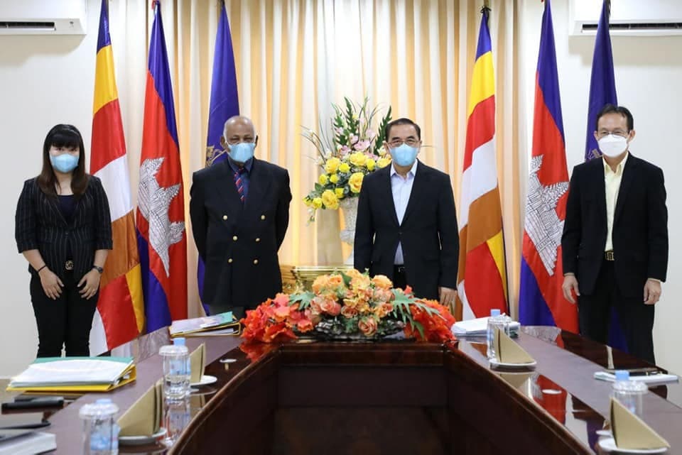 ក្រុមហ៊ុនឯកជនមួយគ្រោងនឹងនាំយកកសិករកម្ពុជាដែលមានសមត្ថភាព ទៅបម្រើការនៅក្នុងកសិដ្ឋាននៅប្រទេសអូស្រ្តាលី ដើម្បីពង្រីកសមត្ថភាពលើបច្ចេកទេសកសិកម្មទំនើប ទាន់សម័យ