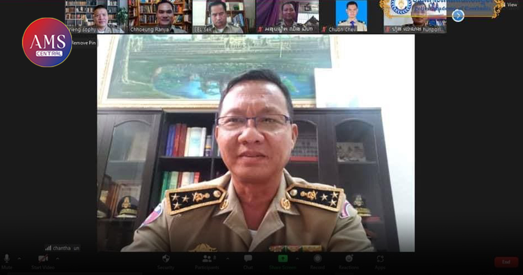 ក្រុមការងារអក្សរសាស្ត្រខ្មែរ បានប្រជុំកែសម្រួលខ្លឹមសារព្រឹត្តិបត្រព័ត៌មានលេខ២ លើប្រធានបទស្តីពី «បទល្មើសបច្ចេកវិទ្យានិងវិធីសាស្ត្រការពារខ្លួន»