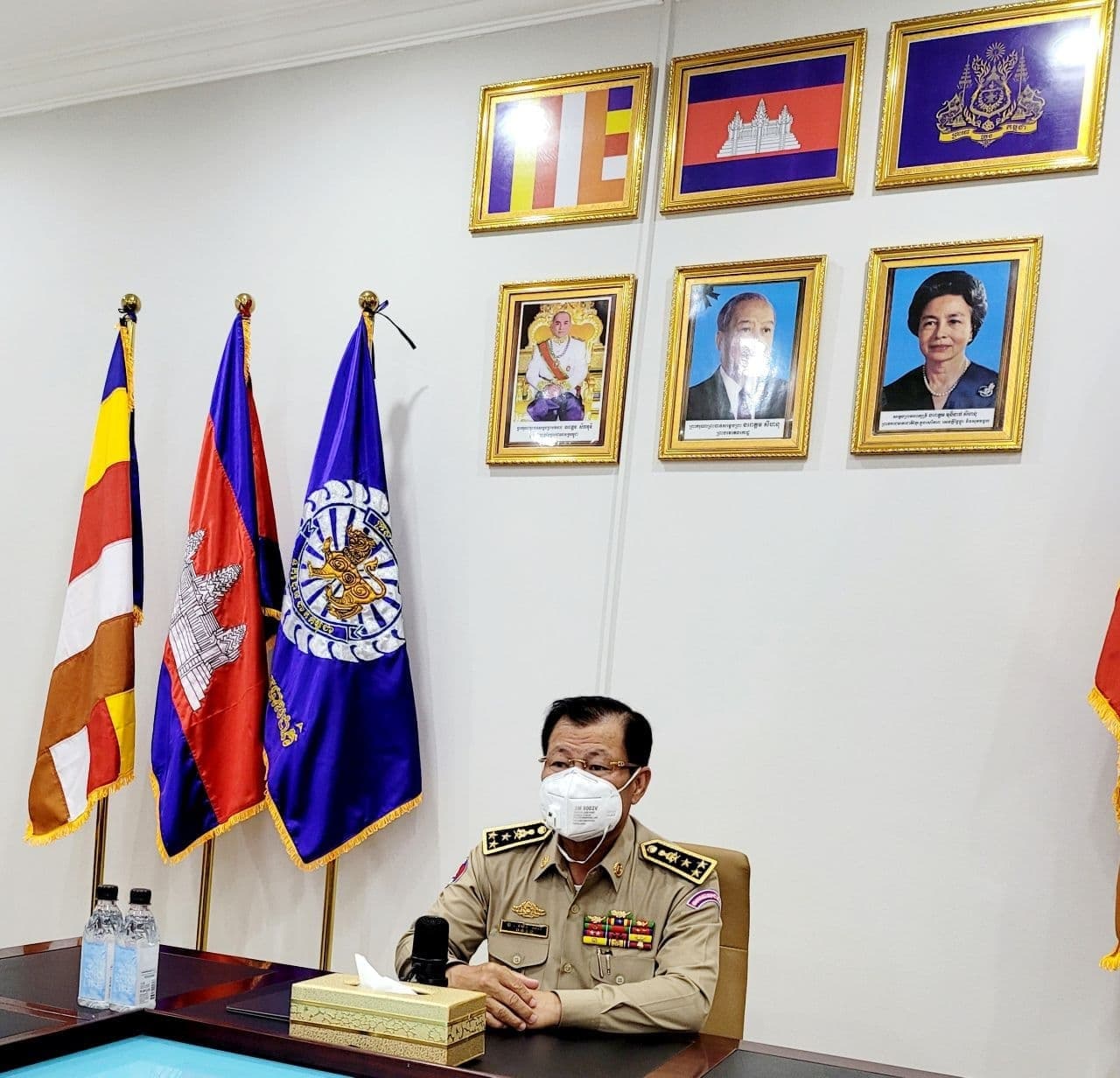 ល្មើសបម្រាមគោចរ:មនុស្សជិត២ពាន់នាក់ ត្រូវបានឃាត់ខ្លួនធ្វើការអប់រំ ណែនាំ  និងមនុស្ស១៨នាក់ បញ្ជូនទៅតុលាការ