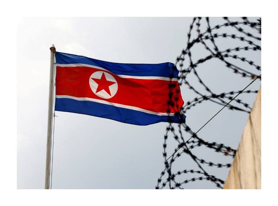 លោកស្រី Kim Yo Jong ដែលជាប្អូនស្រីរបស់មេដឹកនាំដ៏មានអំណាចនៃកូរ៉េខាងជើង 🇰🇵 បានព្រមានថាកូរ៉េខាងត្បូង និងអាមេរិកអាចប្រឈមមុខនឹងការគំរាមកំហែងផ្នែកសន្តិសុខកាន់តែខ្លាំងជាងមុនជុំវិញការធ្វើសមយុទ្ធយោធារួមគ្នាប្រចាំឆ្នាំរបស់ប្រទេសទាំងពីរ