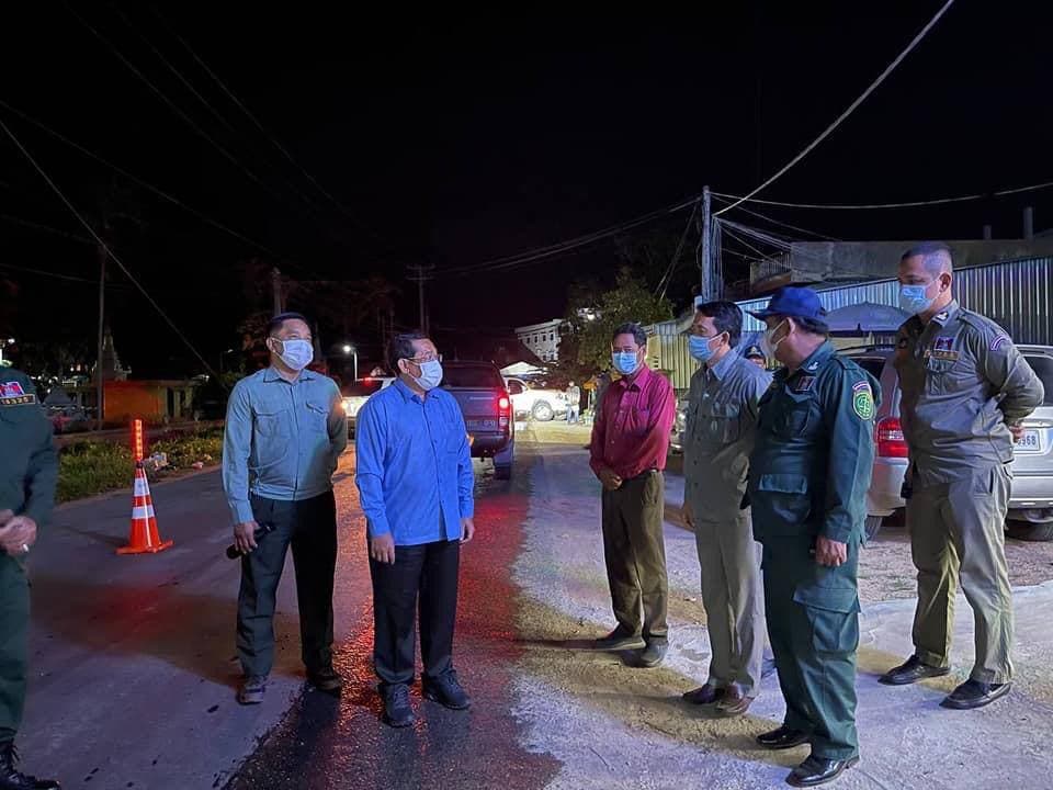 អភិបាលខេត្តតាកែវ ចុះត្រួតពិនិត្យការអនុវត្តបំរាមគោចរក្នុងភូមិសាស្ត្រខេត្តតាកែវ