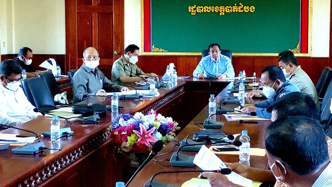 រដ្ឋបាលខេត្តបាត់ដំបងធ្វើសិក្ខាសាលាដើម្បីពិនិត្យនិងអនុលោមភាព លើសេចក្តីព្រាងផែនការប្រើប្រាស់ដី នៅក្នុងឃុំគោលដៅ ចំនួន៣០ក្នុងខេត្តខ្លួន