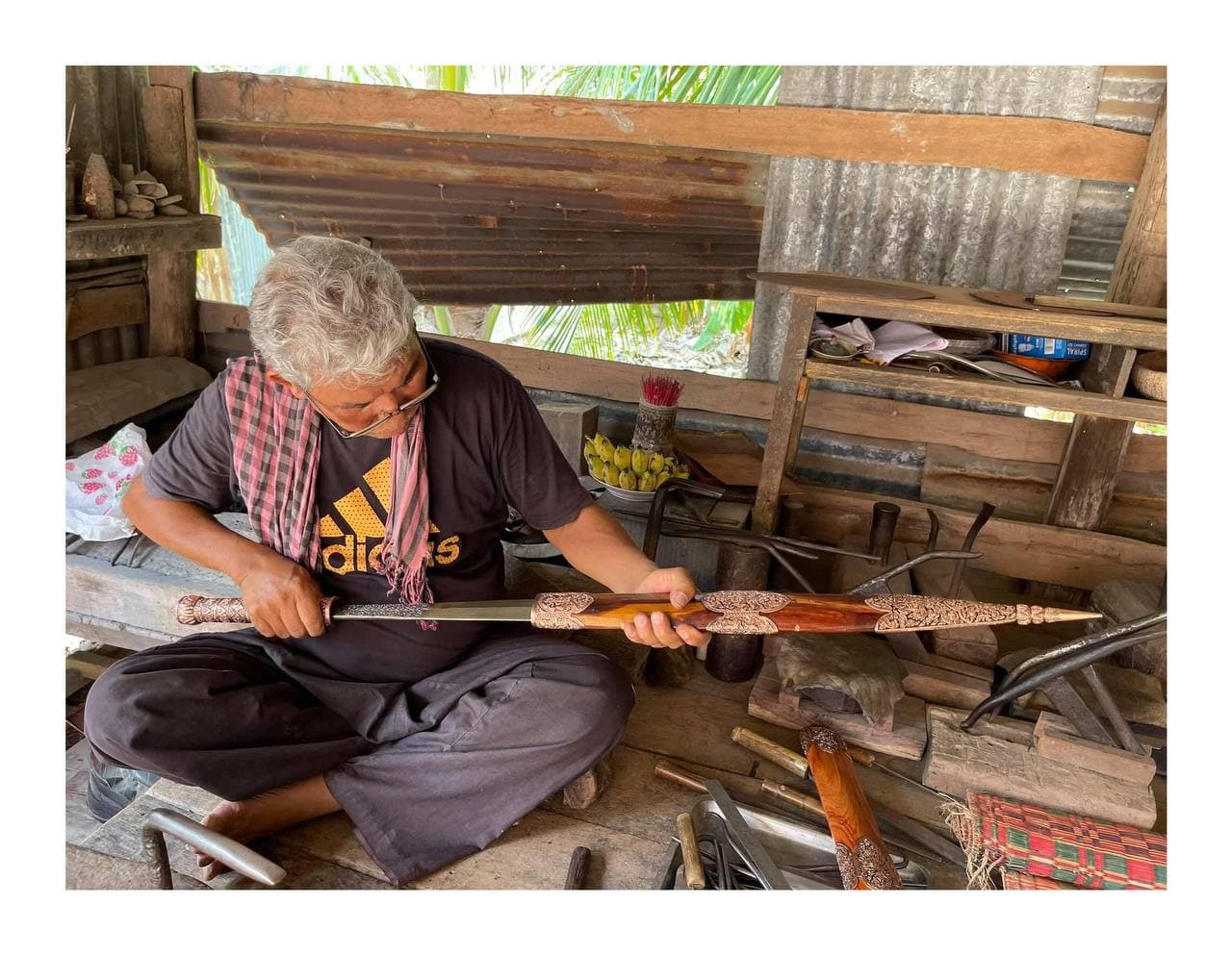 ទឹកដៃដ៏ល្អពិសិដ្ឋ