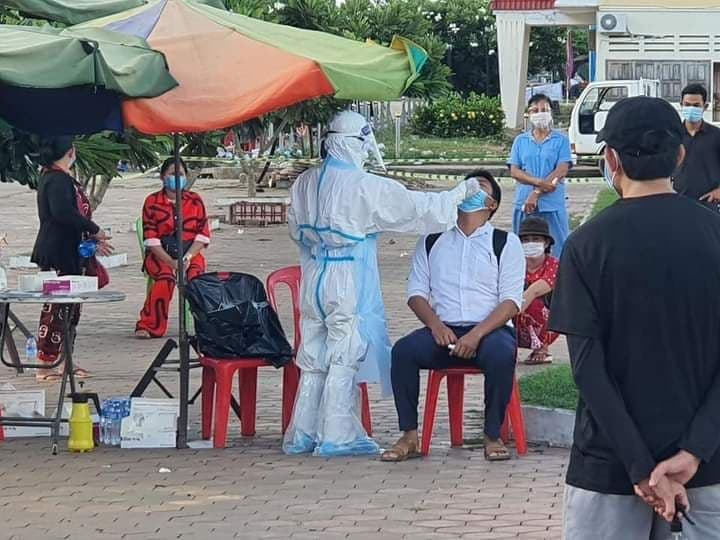 រដ្ឋបាលខេត្តរតនគិរី ចេញសេចក្តីប្រកាសព័ត៌មានស្តីពីករណីវិជ្ជមានជំងឺកូវីដ-១៩ ចំនួន ២៣នាក់ ក្នុងនោះមានករណីស្លាប់ពិនិត្យឃើញវិជ្ជមាន ០១នាក់ សម្រាប់ថ្ងៃទី២៤ ខែសីហា ឆ្នាំ២០២១ នៅក្នុងខេត្តរតនគិរី