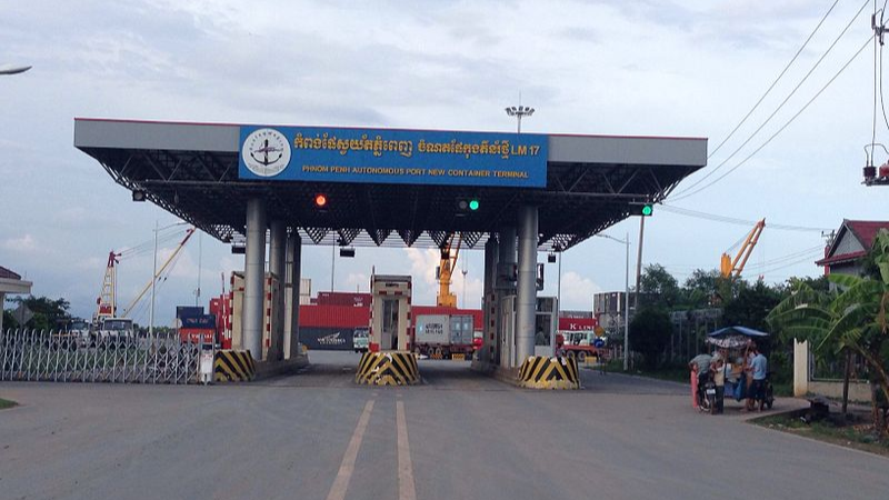រយៈពេល៨ខែ ឆ្នាំ២០២១ កំពង់ផែស្វយ័តភ្នំពេញរកចំណូលបានជិត២០លានដុល្លារ កើនឡើង ១១%