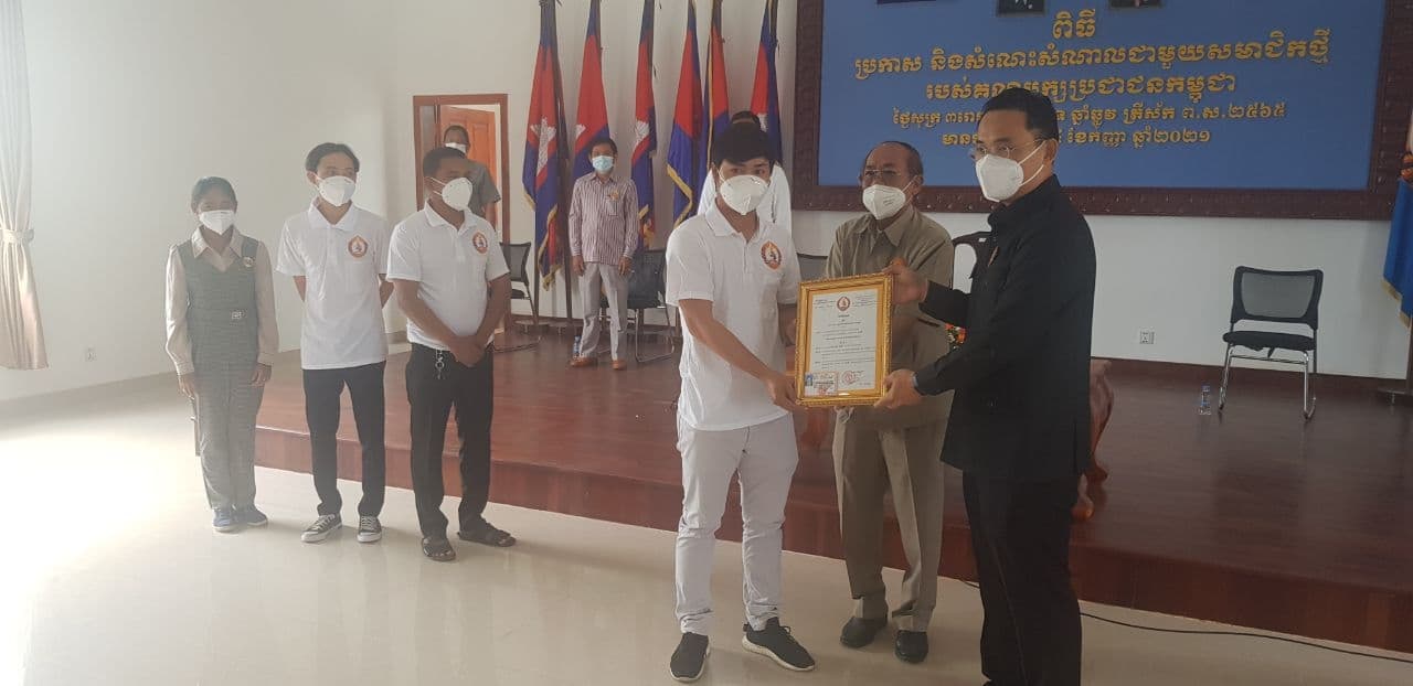 គណបក្សប្រជាជនកម្ពុជា ទទួលសមាជិកថ្មីមកពីអតីតគណបក្សសង្គ្រោះជាតិ