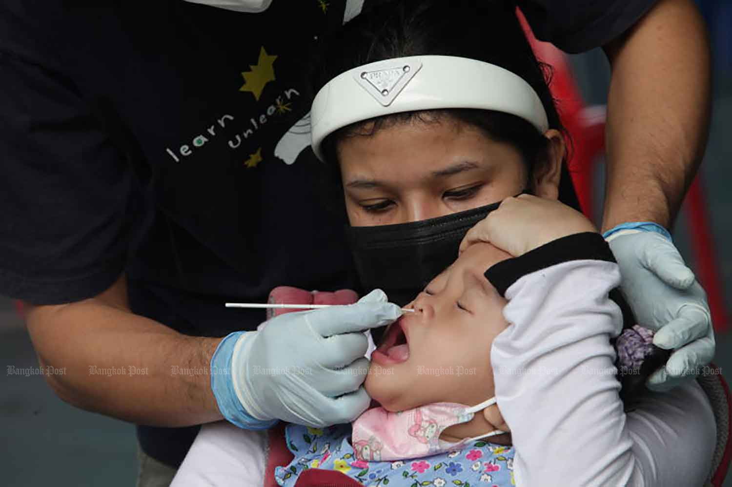 ថៃ​និង​វៀតណាម​ឆ្លង​ប្រចាំថ្ងៃ​ធ្លាក់ចុះ​ដូចគ្នា​