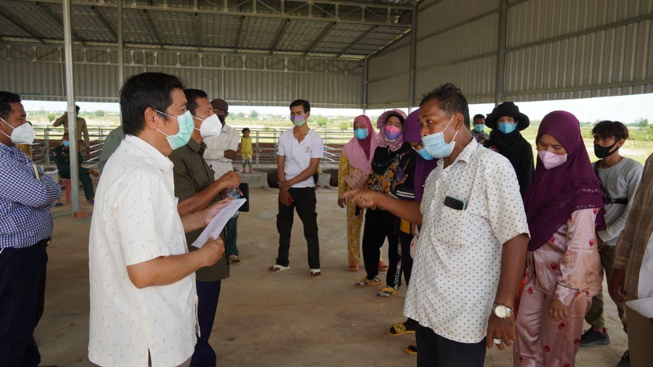 ពលរដ្ឋខ្មែរឥស្លាមរកស៊ីលក់សាច់ពពែ ដែលត្រូវ ពេទ្យសត្វចាប់ ស្នើសុំសម្តេចតេជោ ហ៊ុន សែន ជួយដោះស្រាយបីចំណុច និងចោទពេទ្យសត្វ