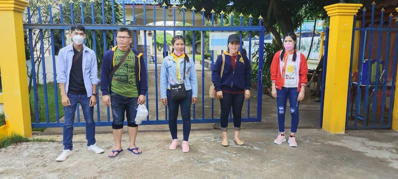 ស្ថានអគ្គកុងស៊ុលកម្ពុជា នៅប្រទេសថៃ ជួយសម្រួលបញ្ជូនពលរដ្ឋខ្មែរចំនួន ១២នាក់ និងកុមារ២នាក់ត្រឡប់មកកម្ពុជាវិញដោយសុវត្ថិភាព