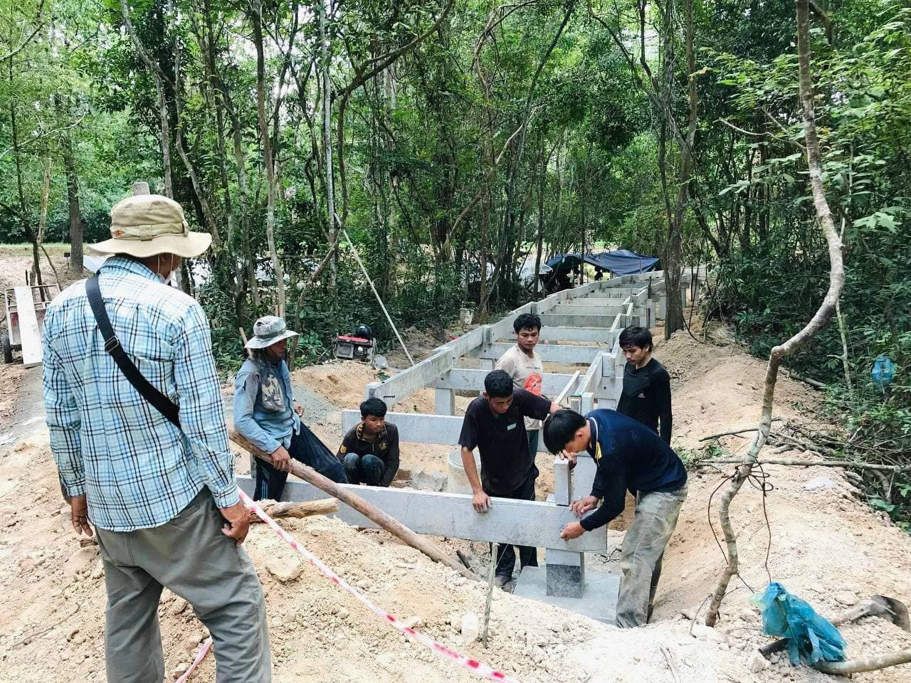 អាជ្ញាធរជាតិអប្សរាកំពុងស្ថាបនាស្ពានផ្លូវកង់ពីរទីតាំងក្នុងតំបន់រមណីយដ្ឋានអង្គរ