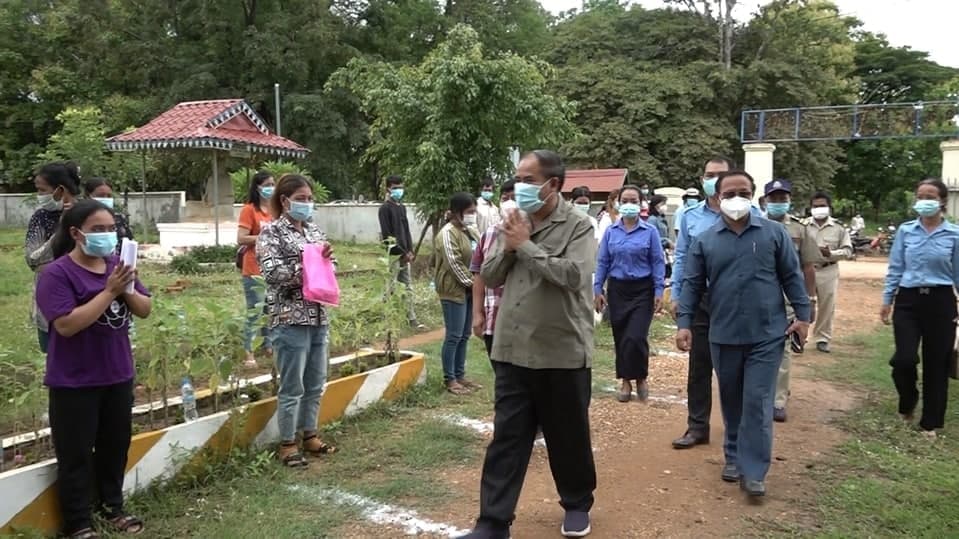 អាជ្ញាធរខេត្តស្ទឹងត្រែង បើឲ្យដំណើរការឡើងវិញ ផ្សារចំនួនបី ក្នុងក្រុង និងទីប្រជុំជនលក់ដូរ នៅក្នុងភូមិសាស្ត្រក្រុងស្ទឹងត្រែង