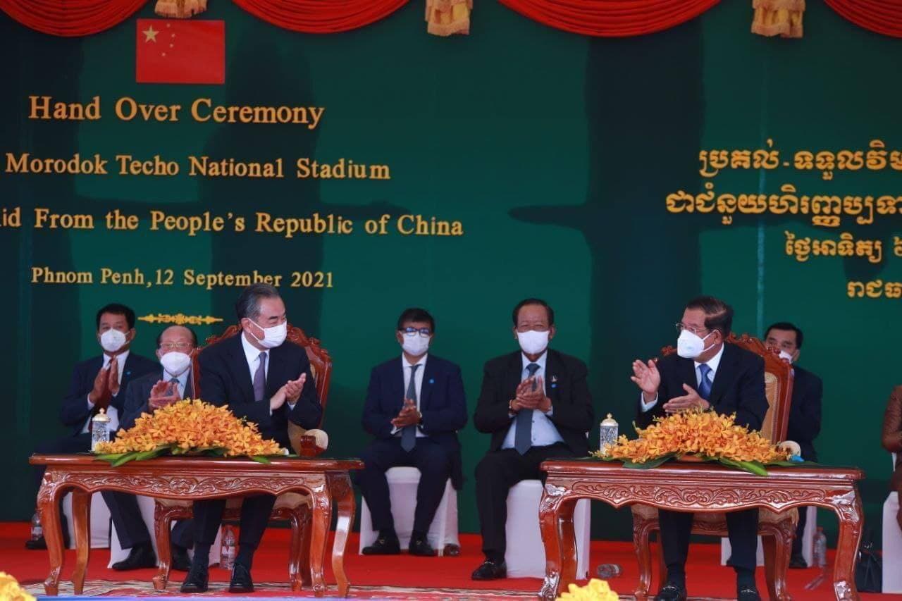 ឯកឧត្តម វ៉ាង យី សង្ឃឹមថា តាមរយៈការហ្វឹកហាត់នៅពហុកីឡដ្ឋានជាតិមរតកតេជោ កម្ពុជានឹងទទួលបានមេដាយមាសច្រើនជាងគេក្នុងការប្រកួតស៊ីហ្គេម ២០២៣