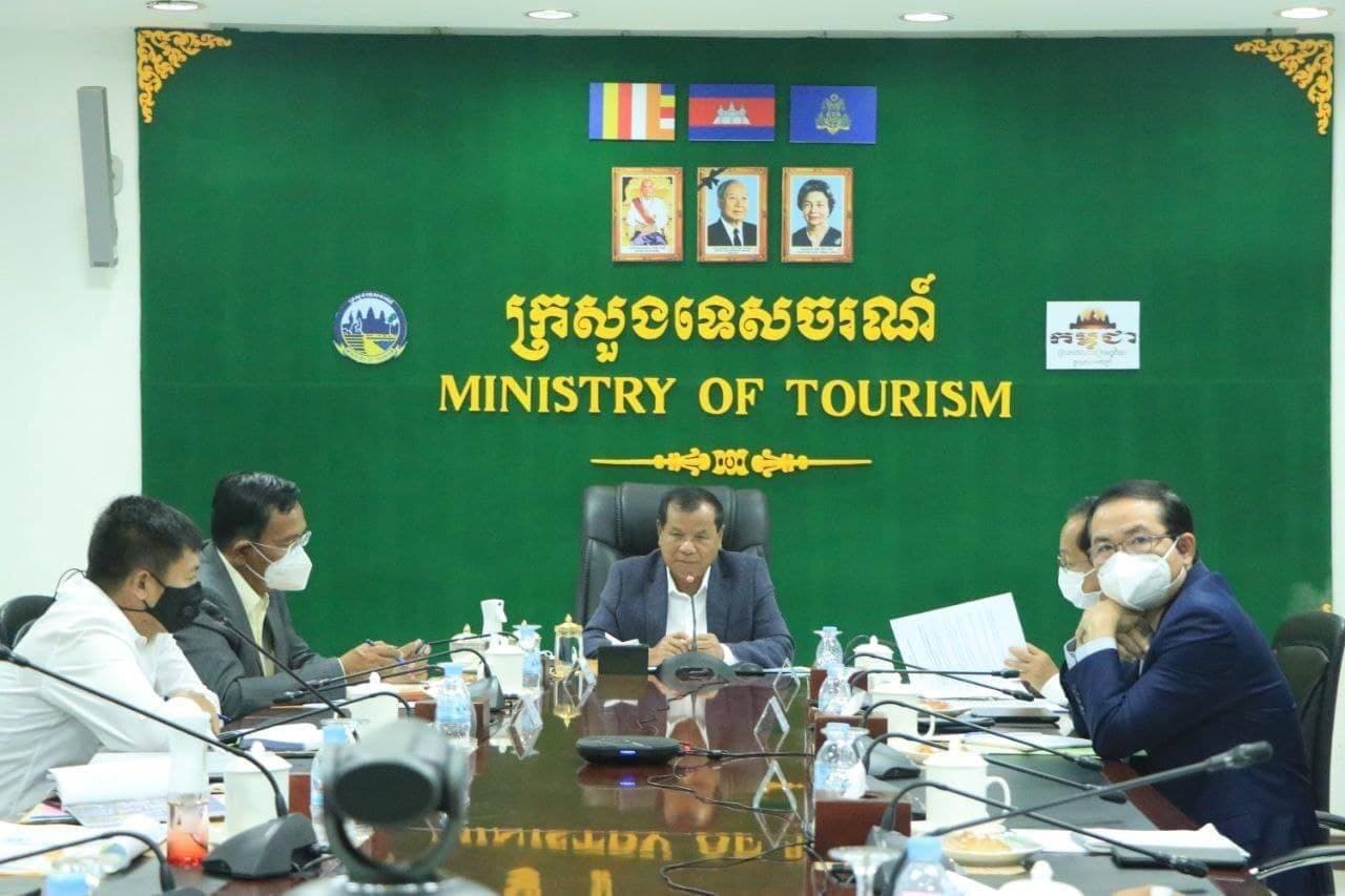 ឯកឧត្ដមរដ្ឋមន្ត្រី ថោង ខុន ណែនាំឱ្យគណៈកម្មការអន្តរក្រសួង អនុវត្តផែនការគ្រប់គ្រងគោលដៅមានសុវត្ថិភាពក្នុងខេត្តព្រះសីហនុ ឱ្យបានរួចរាល់មុនខែវិច្ឆិកា
