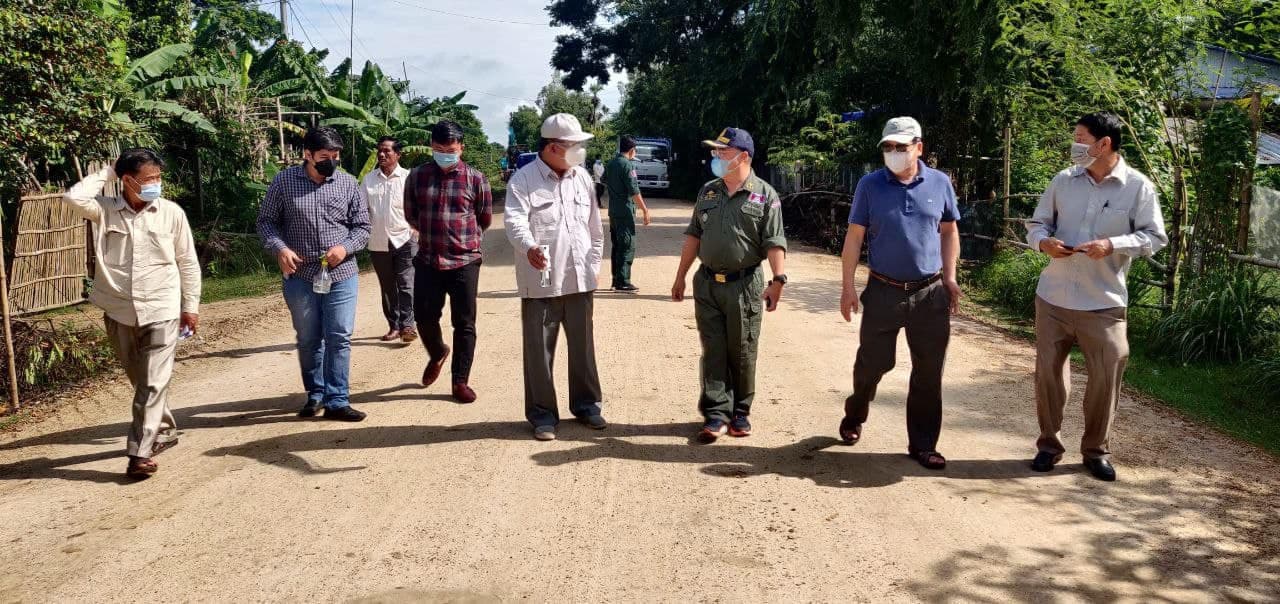 ប្រជាពលរដ្ឋរស់នៅ ឃុំសេនារាជឧត្តម ស្រុកព្រះស្តេច ទៅឃុំពាមន្ទារ ស្រុកកំពង់ត្របែកខេត្តព្រៃវែង ទទួលបានផ្លូវក្រាលល្បាយខ្សាច់ភ្នំ មួយខ្សែ