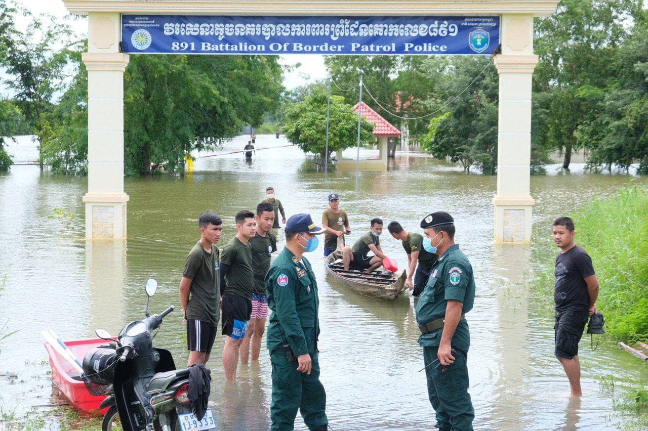 រាជធានី-ខេត្តចំនួន១២ របស់កម្ពុជា ប្រឈមនឹងជំនន់ទឹកភ្លៀង ចាប់ពីថ្ងៃនេះដល់ថ្ងៃទី២៦ ខែកញ្ញា, សូមប្រុងប្រយ័ត្នចំពោះបាតុភូតធម្មជាតិ
