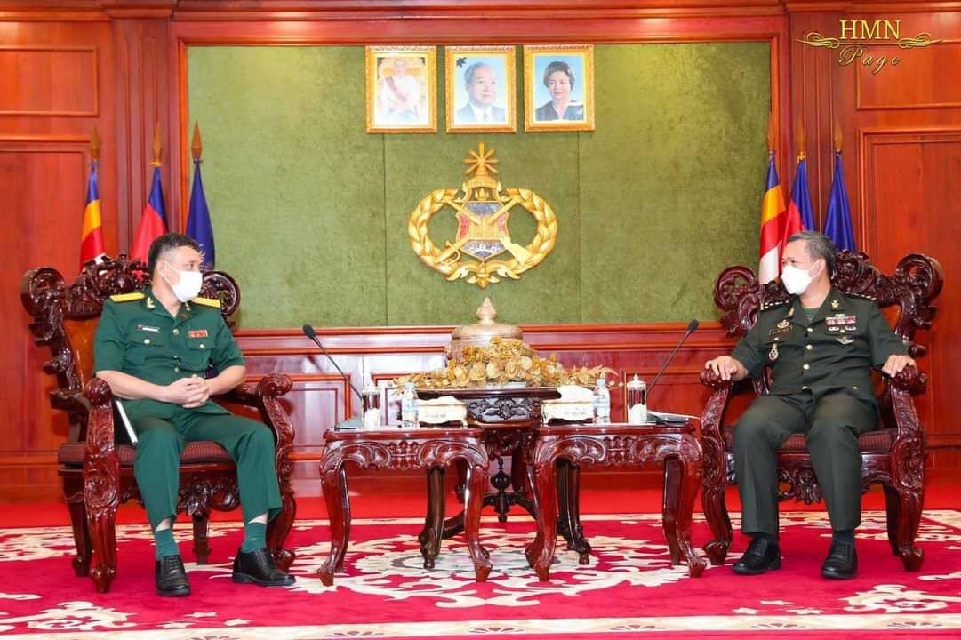 ឧត្តមសេនីយ៍ឯក ហ៊ុន ម៉ាណែត បញ្ជាក់អំពីសារៈសំខាន់នៃកិច្ចខិតខំប្រឹងប្រែងរួមគ្នារវាងកងទ័ពកម្ពុជា-វៀតណាម