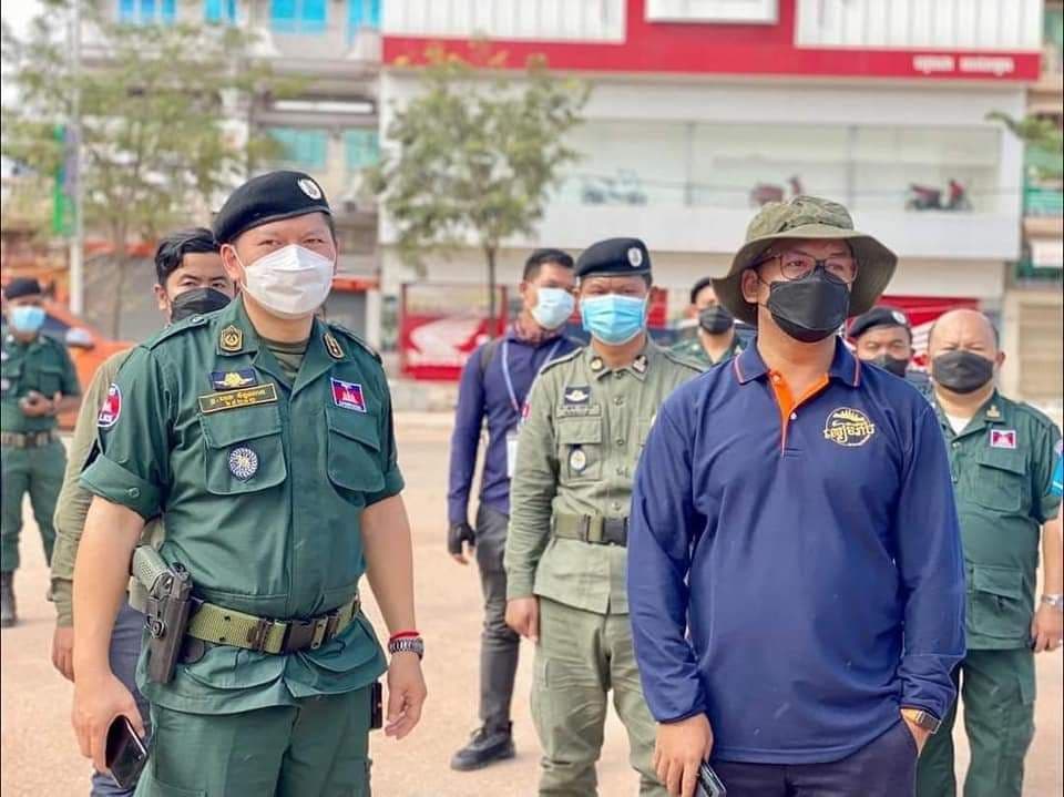 ឯកឧត្តម ទៀ សីហា អភិបាលខេត្តសៀមរាប មានប្រសាសន៍ថា បំណងរបស់យើង គឺ ការពារបងប្អូនប្រជាពលរដ្ឋពីការឆ្លងកូវីដ-១៩ ធ្វើយ៉ាងណាឱ្យខេត្តសៀមរាប ត្រឡប់មករកភាពដើមវិញ
