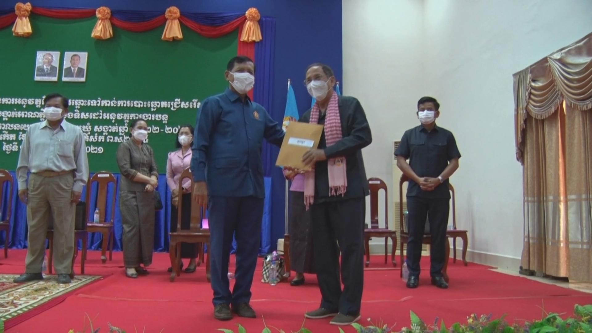 ក្រុមការងារខេត្តក្រចេះ ប្រជុំត្រួតពិនិត្យការងារ និងលើកទិសដៅ ដើម្បីសំរេចផែនការសកម្មភាពឆ្ពោះទៅកាន់ការបោះឆ្នោតនាពេលខាងមុខ