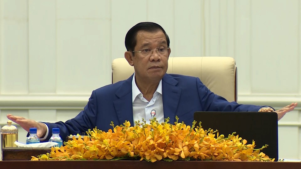 សម្តេចតេជោ ហ៊ុន សែន នឹងបើកសេដ្ឋកិច្ចឡើងវិញលើគ្រប់វិស័យ ប្រសិនស្ថានភាពកូវីដ-១៩ មិនមានការរាលដាល (ឃ្លីប)