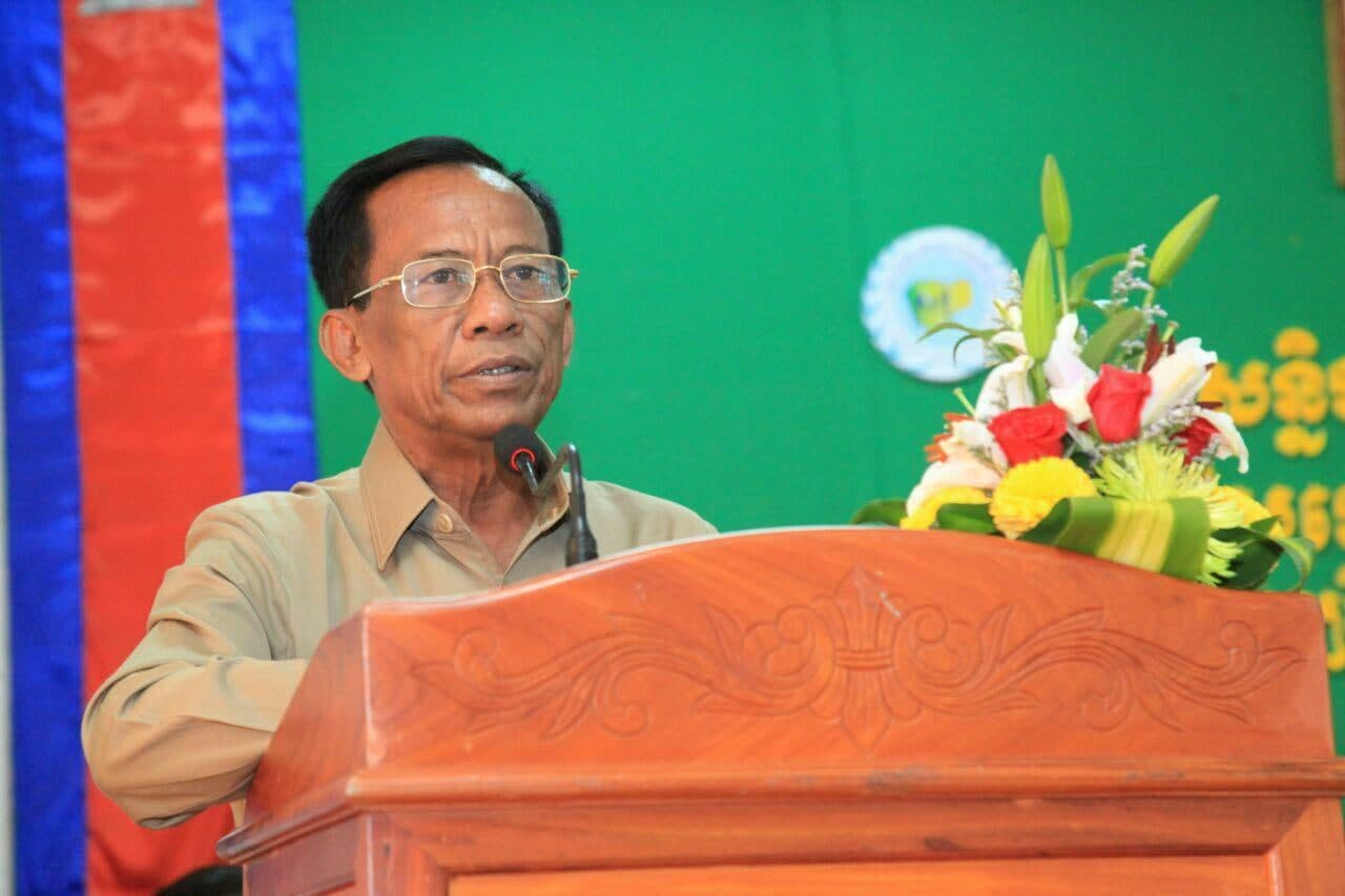 រដ្ឋមន្រ្តីក្រសួងសង្គមកិច្ច ប្រកាសគាំទ្រគំនិតផ្ដួចផ្ដើមរបស់សម្ដេចតេជោ ហ៊ុន សែន ក្នុងការធ្វើវិសោធនកម្មរដ្ឋធម្មនុញ្ញ និងច្បាប់ពាក់ព័ន្ធ កំណត់ឲ្យថ្នាក់ដឹកនាំកំពូលរបស់ជាតិ មានសញ្ជាតិតែមួយគត់ គឺសញ្ជាតិខ្មែរ