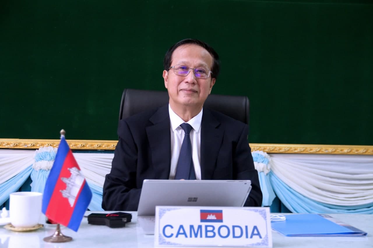 នៅសន្និសីទថ្នាក់រដ្ឋមន្ត្រីលើកទី១៥ នៃសន្និសីទសហប្រជាជាតិស្ដីពីពាណិជ្ជកម្ម និងការអភិវឌ្ឍន៍ (UNCTAD 15) នៅទីក្រុងហ្សឺណែវ ប្រទេសស្វីស