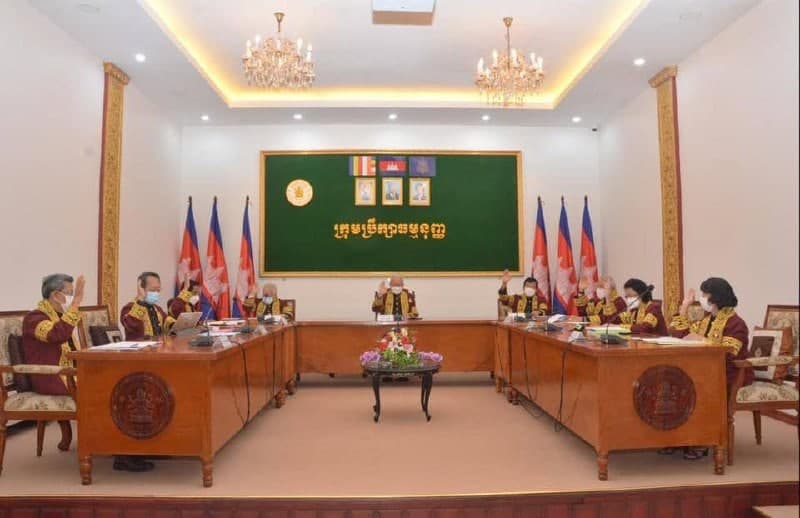 ការធ្វើវិសោធនកម្មច្បាប់សញ្ជាតិខ្មែរ គឺពុំមាន អ្វីប៉ះពាល់ដល់ ប្រព័ន្ធប្រជាធិបតេយ្យ សេរីពហុបក្ស និងរបបរាជានិយមអាស្រ័យដោយរដ្ឋធម្មនុញ្ញឡើយ