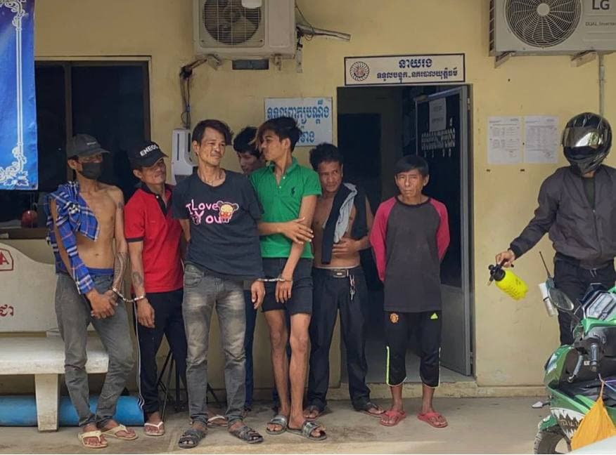ជនសង្ស័យ ៧នាក់ ជាមុខសញ្ញាគាស់ផ្ទះប្រជាពលរដ្ឋ លួចទ្រព្យសម្បត្តិ ត្រូវបានសមត្ថកិច្ចឃាត់ខ្លួន