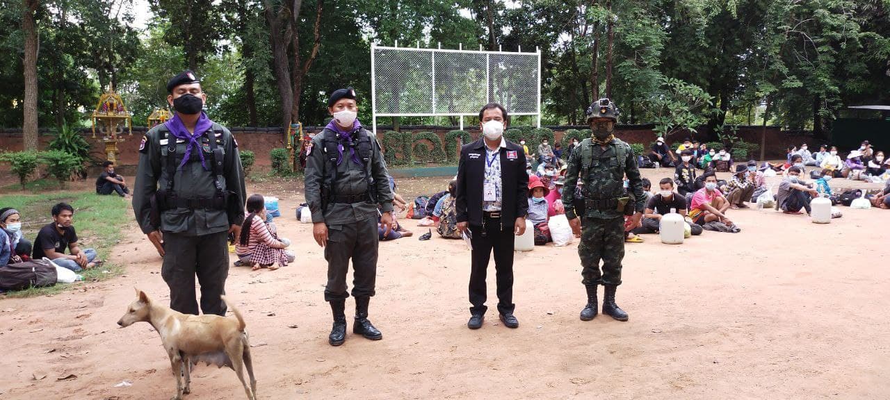 ពលរដ្ឋខ្មែរចំនួន ១០៤នាក់ ដែលត្រូវបានមេខ្យល់នាំចូលមកប្រទេសថៃ ដោយខុសច្បាប់ ត្រូវបានសម្របសម្រួល ដោះលែងឱ្យវិលមកកម្ពុជាវិញ