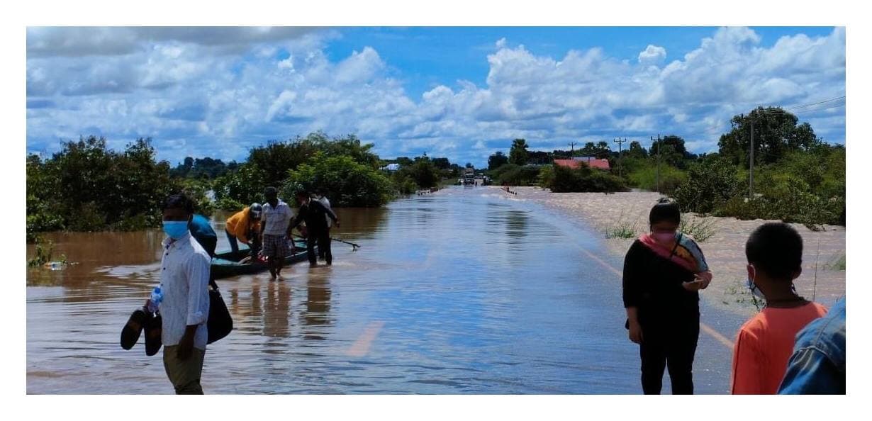 រដ្ឋបាលខេត្តរតនគិរី ផ្អាកជាបណ្តោះអាសន្នការចរាចរណ៍យានយន្តគ្រប់ប្រភេទលើកំណាត់ផ្លូវជាតិលេខ ៧៦A ចន្លោះគីឡូម៉ែត្រលេខ ២៧២-២៧៣ ស្ថិតនៅស្រុកលំផាត់ ដែលបណ្តាលមកពីជំនន់ទឹកទន្លេស្រែពក