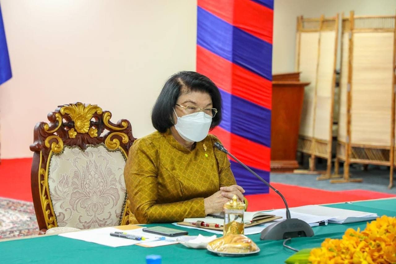 លោកជំទាវ ឃួន សុដារី ដឹកនាំកិច្ចប្រជុំពិភាក្សាអំពីទិសដៅការងារបន្ត ក្នុងការត្រៀមរៀបចំកិច្ចប្រជុំភាពជាដៃគូសភាអាសុី-អឺរ៉ុប លេីកទី១១