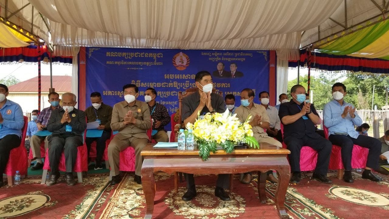 សមិទ្ធផលស្នាក់ការបក្សប្រជាជនកម្ពុជា មួយខ្នង ដែលទើបបញ្ចប់ការសាងសង់ ក្នុងតម្លៃទឹកប្រាក់ជិត ១០០លានរៀល ត្រូវបានសម្ពោធដាក់ឲ្យប្រើប្រាស់ជាផ្លូវការ