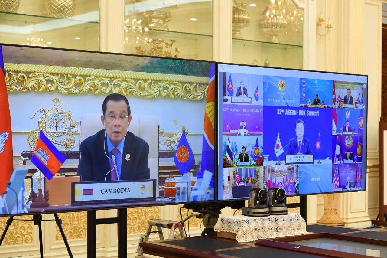 អាស៊ាន-សាធារណរដ្ឋកូរ៉េ នឹងខិតខំជំរុញធ្វើយ៉ាងណាឱ្យសេដ្ឋកិច្ច ក៏ដូចជាវិនិយោគ និងពាណិជ្ជកម្ម បន្តបង្កើន ឡើងថែមទៀត
