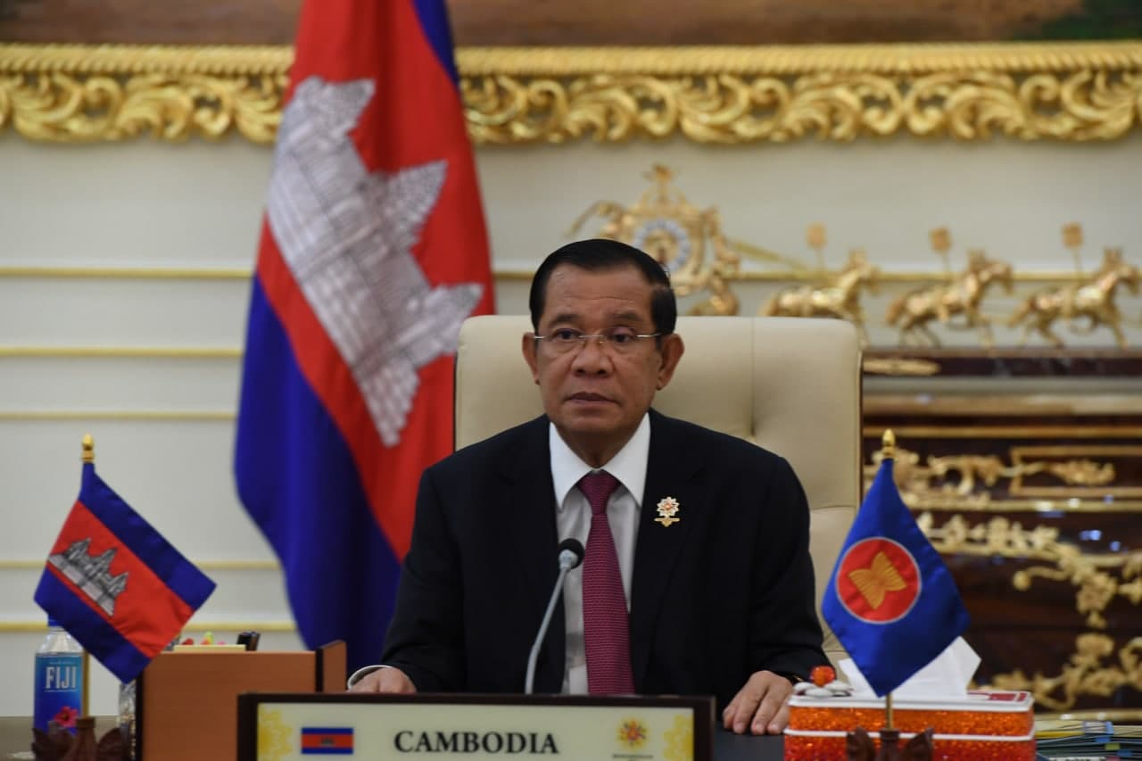 សម្តេចតេជោ ហ៊ុន សែន អំពាវនាវដល់ប្រទេសចិន ជប៉ុន និងសាធារណៈរដ្ឋកូរ៉េ បន្តផ្តល់ការគាំទ្រឱ្យកាន់តែសកម្មថែមទៀតសម្រាប់ការអនុវត្តយន្តការតំបន់