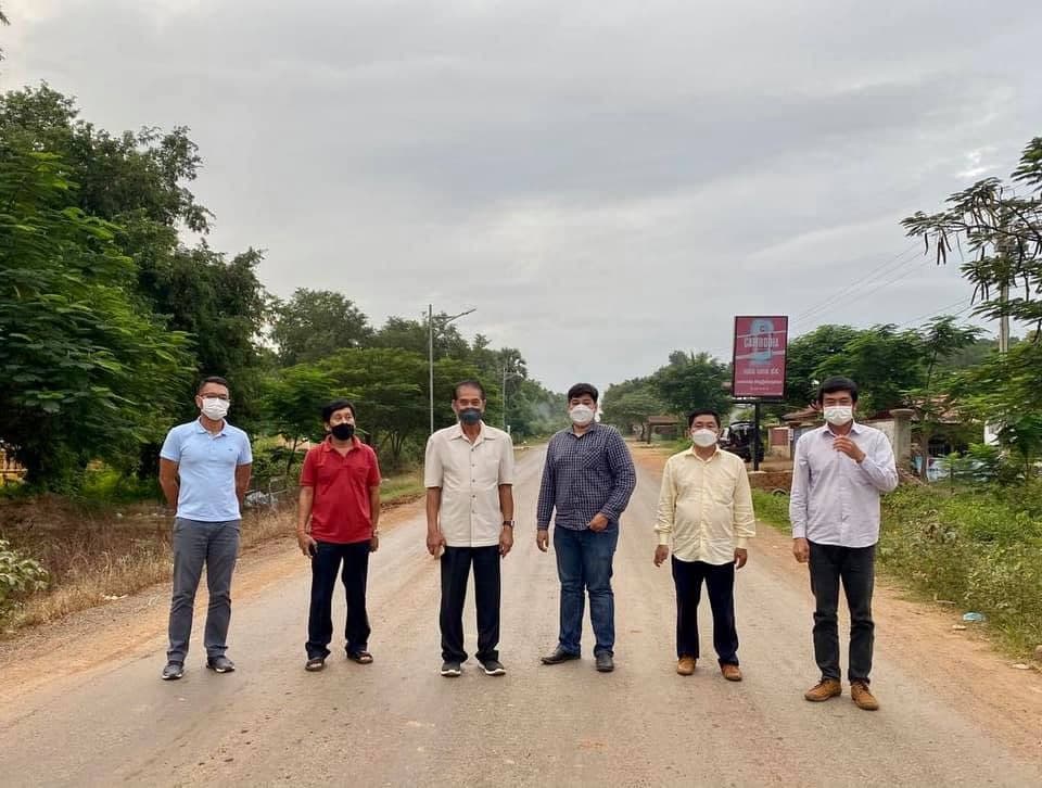 កម្មការអន្តរក្រសួងវត្ថុ អញ្ជើញទៅត្រួតពិនិត្យ និងវាយតម្លៃ ប្រគល់ទទួល ការងារថែទាំផ្លូវក្រាលកៅស៊ូ ពីរជាន់ ប្រភេទ (DBST)