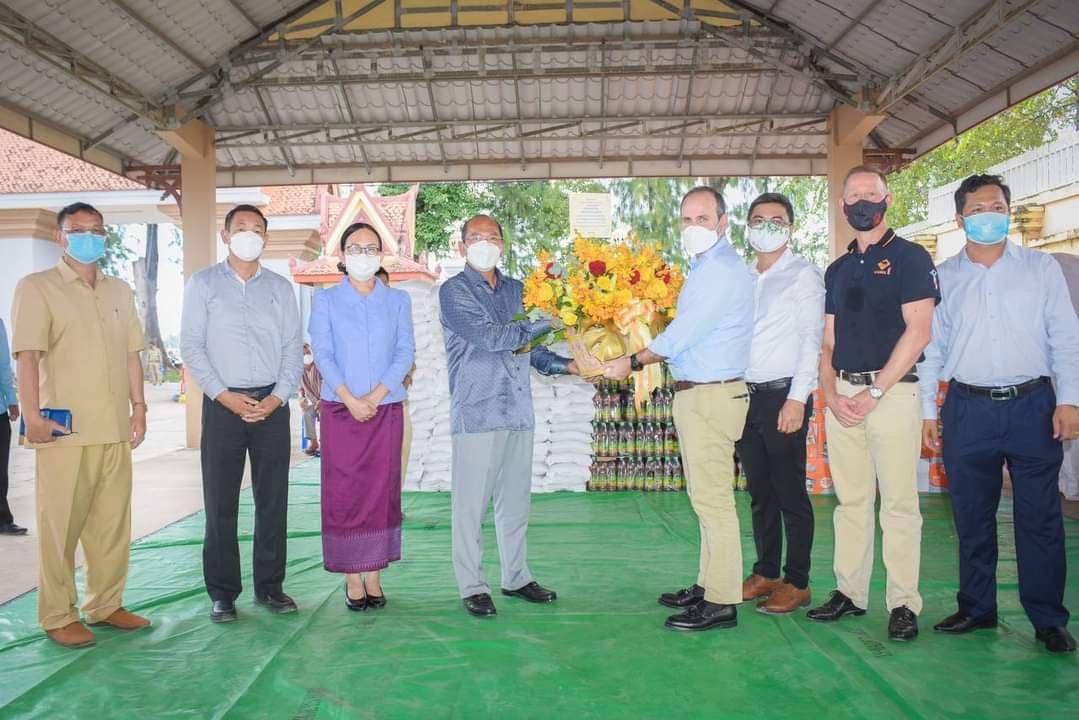 ប្រជាពលរដ្ឋ នៅតាមបណ្តាស្រុក មួយចំនួន ក្នុងខេត្តកំពត បន្តដាក់ពាក្យ ដើម្បីសុំឱ្យ អភិបាលខេត្តជួយដោះស្រាយ