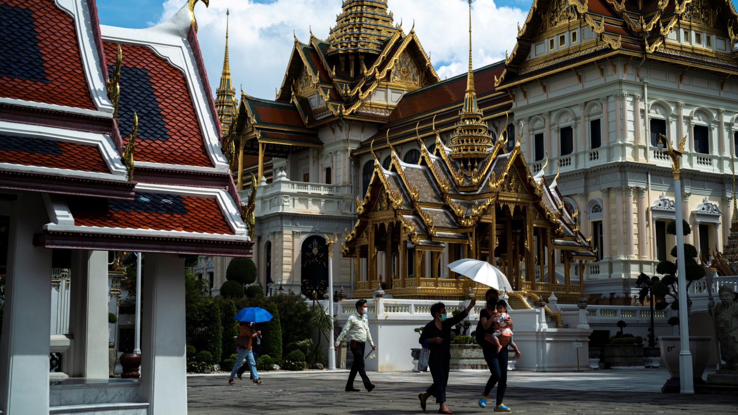 ថៃ​ឆ្លង​ជិត​៦​ពាន់​នាក់​ ​ស្លាប់​៥​៥​នាក់​ទៀត​