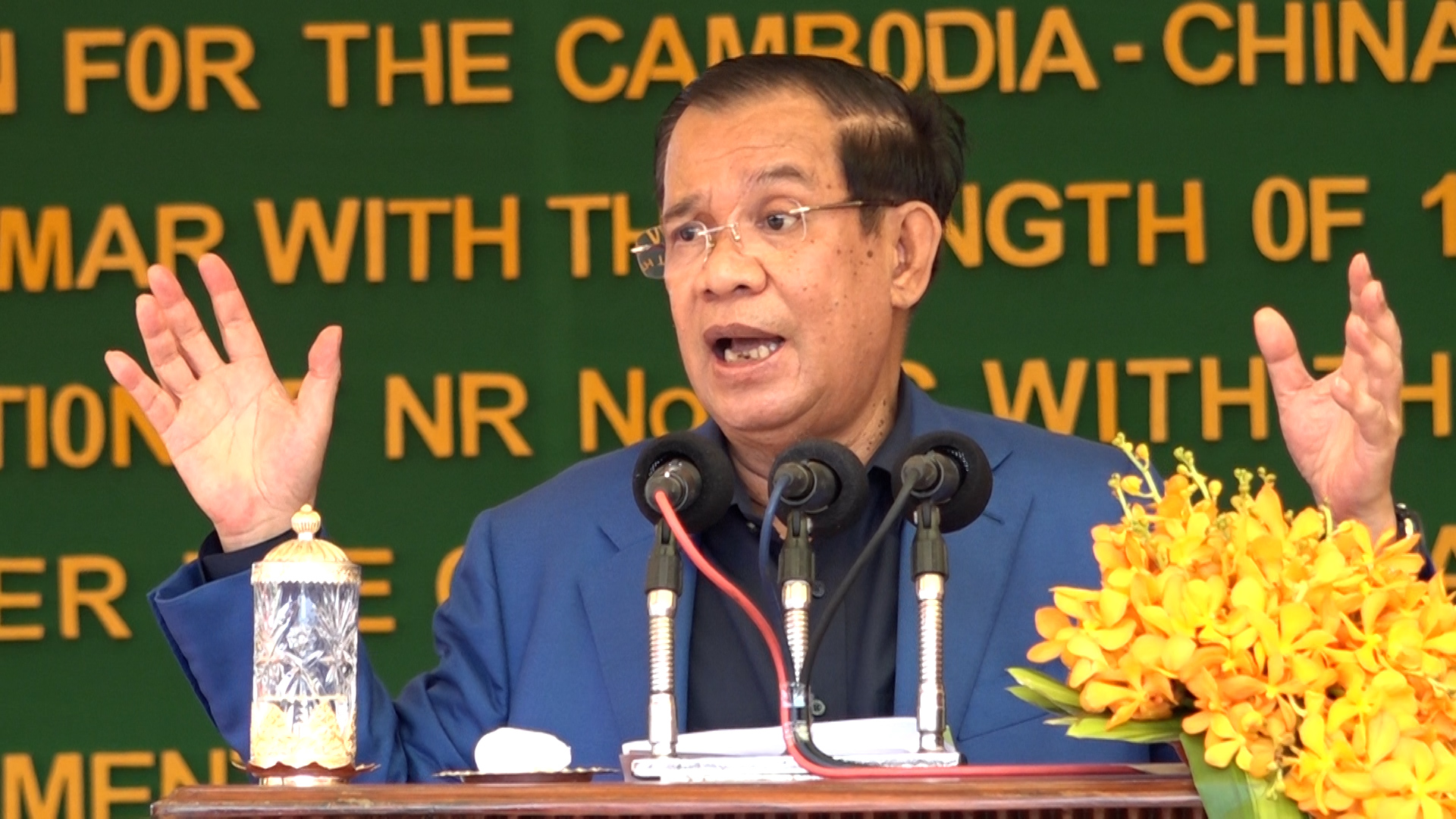 ផ្តាច់ការមុនកាន់អំណាច នេះជាការលើកឡើងចំៗ សំដៅដល់ ទណ្ឌិត សម រង្ស៉ី