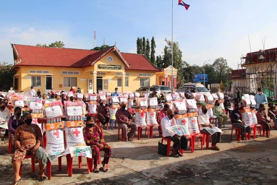 អភិបាលខេត្តស្វាយរៀង បន្តក្រើនរំឮកដល់ពលរដ្ឋកុំធ្វេសប្រហែសជាមួយ ជំងឺកូវីដ១៩